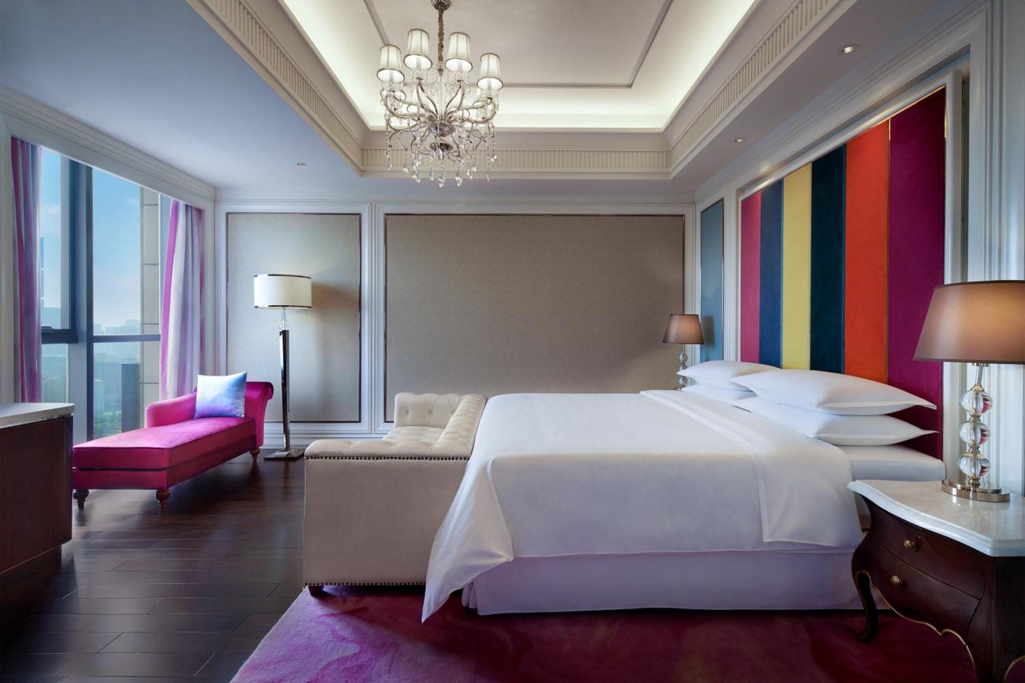 Sheraton Grand Zhengzhou Hotel Екстериор снимка