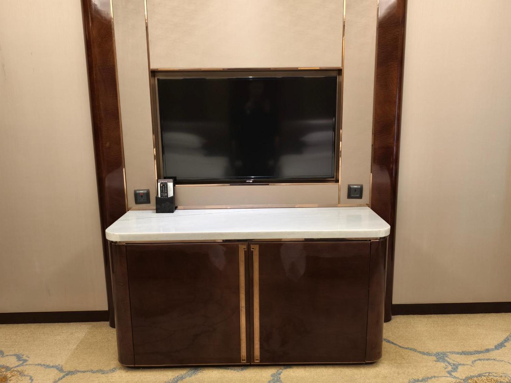 Sheraton Grand Zhengzhou Hotel Екстериор снимка